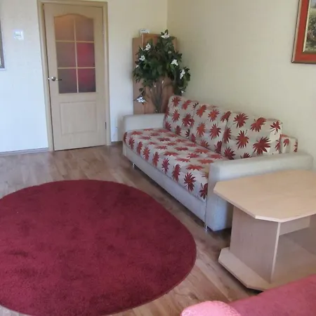 On Khmel'nitskogo Apartment Minsk